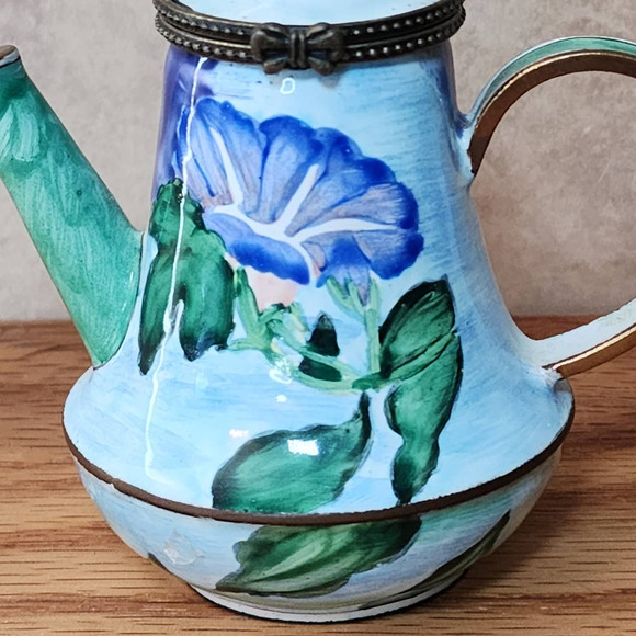 2004 Kelvin Chen Enameled Miniature Floral Blue Iris Teapot COA Artist Signed - Picture 6 of 11